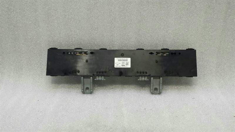 Mercedes CL W216 Aerial / Antenna A2168200489 Antenna Booster Amplifier