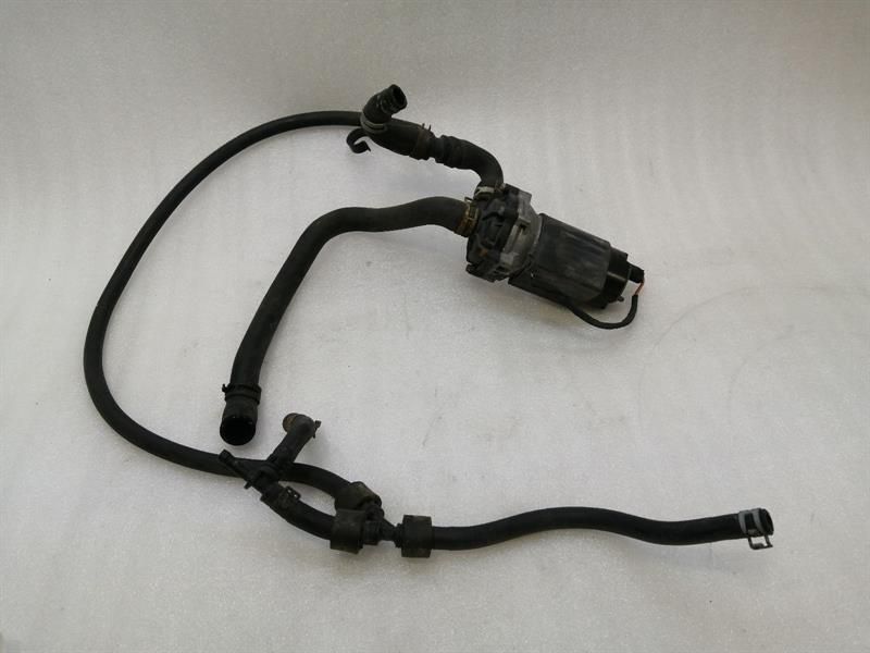 Mercedes ML W164 Additional Cooling Pump A0005000386 Coolant Pump Pump