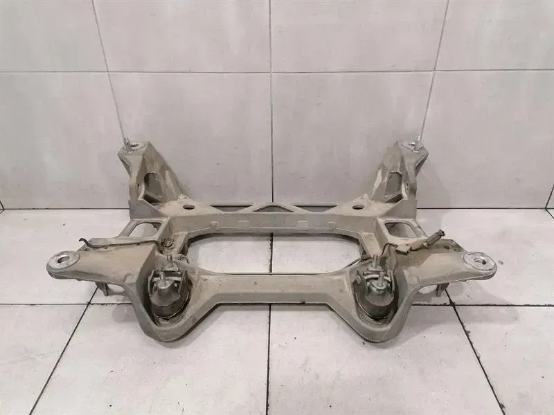 Chevrolet Corvette C6 Subframe Rear 15864493 Axle Frame Rear Axle