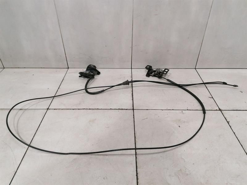 Chevrolet Corvette C6 Bonnet Lock Set 15910867 Hood Lock Set