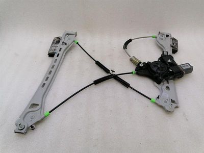 Chevrolet Corvette C7 Right Front Door Winder 84216131 Front Right Window