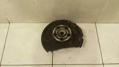Mercedes CLS63 AMG W219 Left Rear Hub A2113504508 Wheel Bearing Housing Rear Left