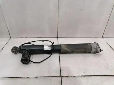 Mercedes E63 W212 Shock Absorber Rear A2123203130 Shock Absorber Rear EDC AMG