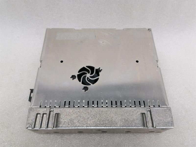 Mercedes CLS W219 Amplifier Logic7 A2118704289 Amplifier L7