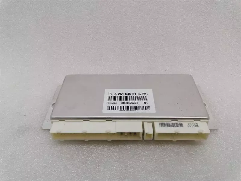 Mercedes ML W164 Airmatic Electronic Module A2515452132 Air Suspension Control Unit
