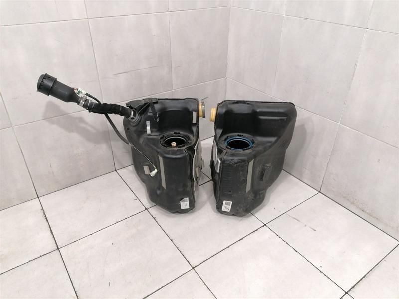 Chevrolet Corvette C7 Fuel Tank 23213724 Fuel Tank 23456467 23213722