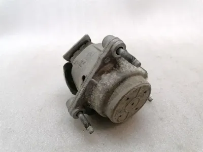 Chevrolet Corvette C8 Gearbox Mount 84675416 Transmission Holder