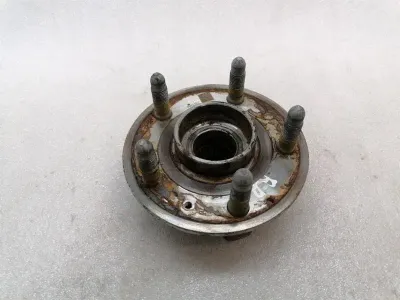 Chevrolet Corvette C8 Right Rear Hub 23291488 Wheel Bearing Case Rear Right