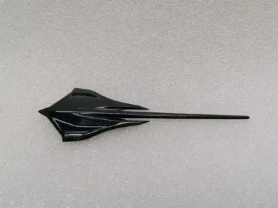 CHEVROLET CORVETTE C8 84316259 EMBLEM, REAR END PANEL AND TAILGATE, STINGRAY