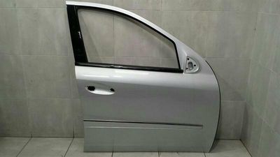 Mercedes ML W164 right front door A1647200205 door front right