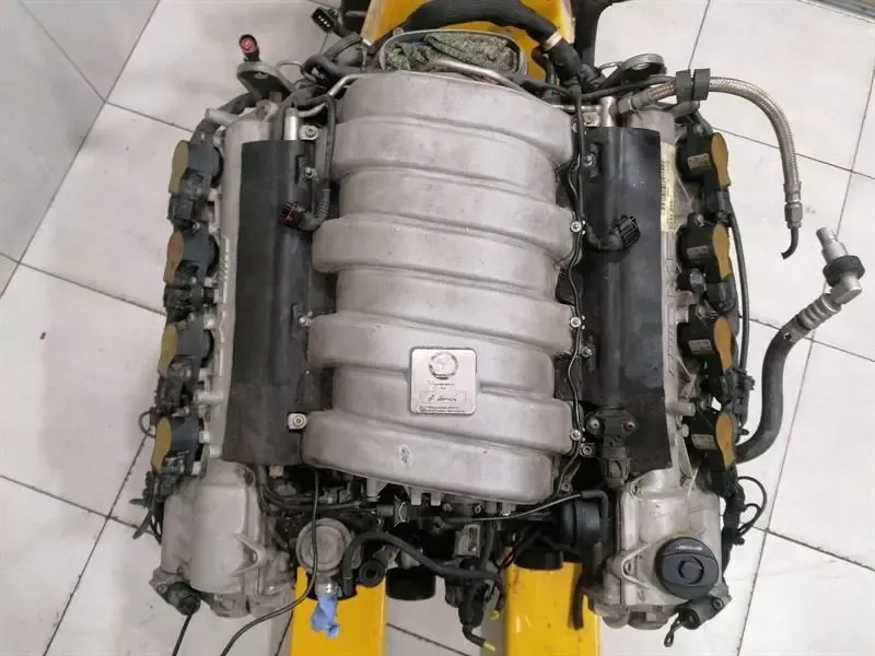 Mercedes CLS W219 Engine A1560105200 ENGINE M156 CLS63 AMG 156,983 COMPLETE