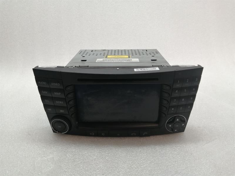 Mercedes CLS W219 Navigation Monitor A2118203397 Sat Nav Display Picture Shirt EUR