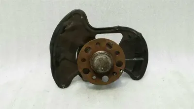 Mercedes W207 W204 W209 Left Front Hub A2043320101 Wheel Bearing Housing Front Left