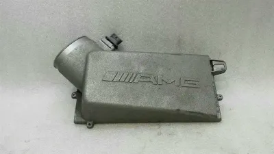 Mercedes E Class W212 AMG Airbox Cover A1560900401 Air Mass Meter