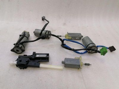 Mercedes SL R230 Front Right Seat Motor Set A2158200642 Front Right Seat Motor