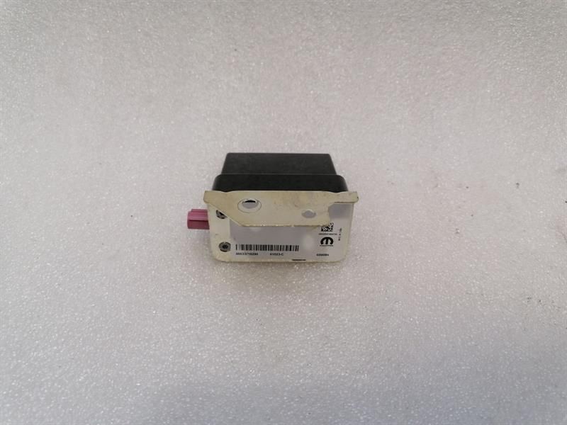 DODGE MEMORY MK5 1500 TRX aerial / antenna 6829397AA antenna