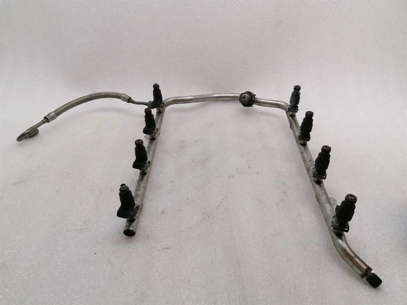 Mercedes SL55 AMG R230 Fuel Rail A1130700895 Injection Strip Pipe Distributor M113