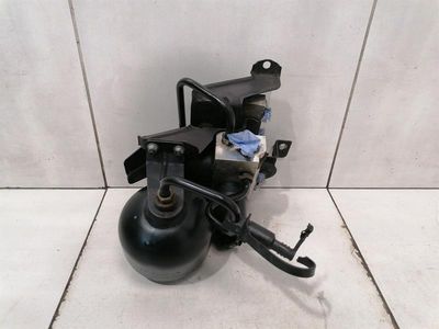 Mercedes SL R230 front hydraulic valve A2203200358 hydraulic valve front ABC