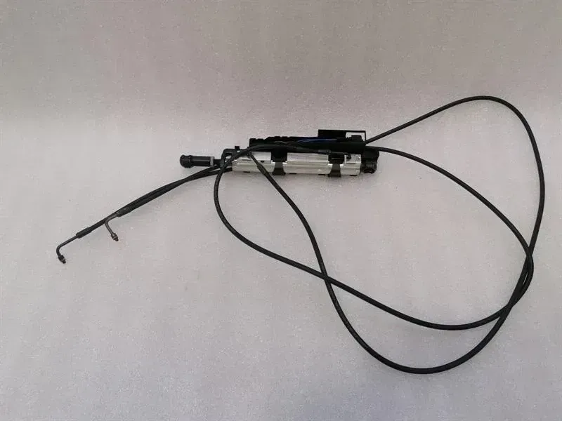 Mercedes SL R231 RLH roof cylinder A2318000572 rear left top cylinder