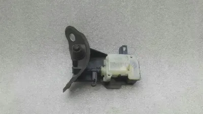 Mercedes CLS W219 fuel cap actuator A2518200197 fuel flap actuator.