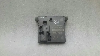 Mercedes CLS W219 rear right door module A2198200326 door control unit HR