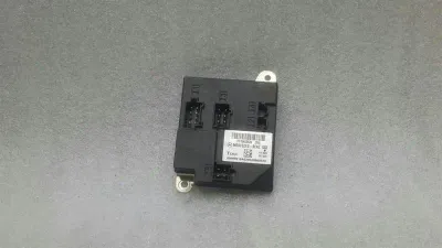 Mercedes CLS W219 Body Module A2115453532 Control Unit SAM