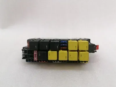 Mercedes S-class W220 Fuse Box A0345459432 Fuse Box SAM