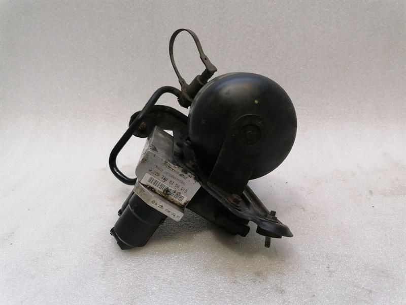 Mercedes S-class W220 front hydraulic valve A2203200358 hydraulic valve ABC