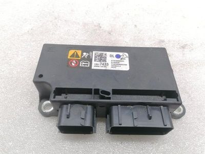 Chevrolet Corvette C7 Safety Module ECU 13517433 Air Control Unit SRS