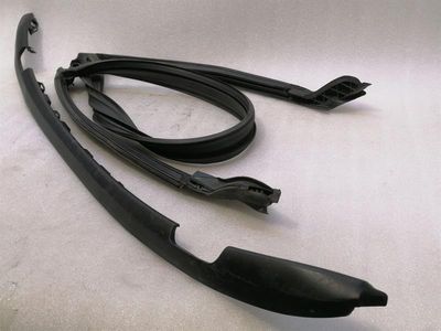 Chevrolet Corvette C7 Windshield Seal 84367842 Windshield Gasket