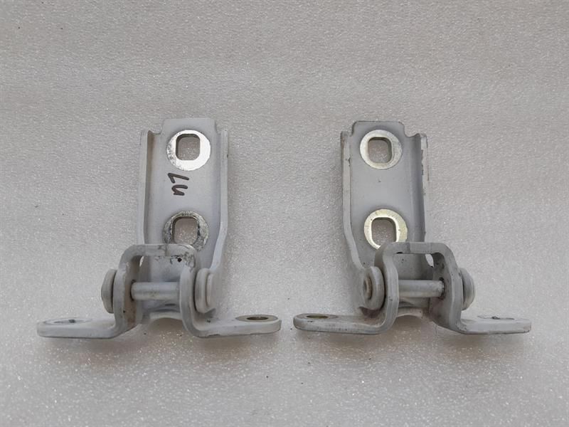 CHEVROLET MK5 ZL1 DOOR HINGE LEFT SET DOOR HINGE LEFT SET 13501712
