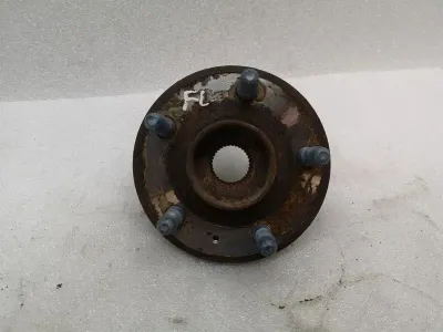 Chevrolet Camaro MK5 ZL1 Left Front Hub 25954415 Wheel Bearing Case Front Left