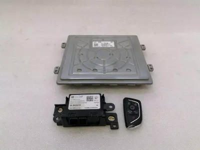 Chevrolet Corvette C8 Engine ECU SET 12711513 Engine Control Unit SET