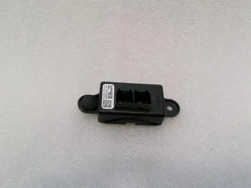 Chevrolet Corvette C8 Electronic module 84889038 ECU