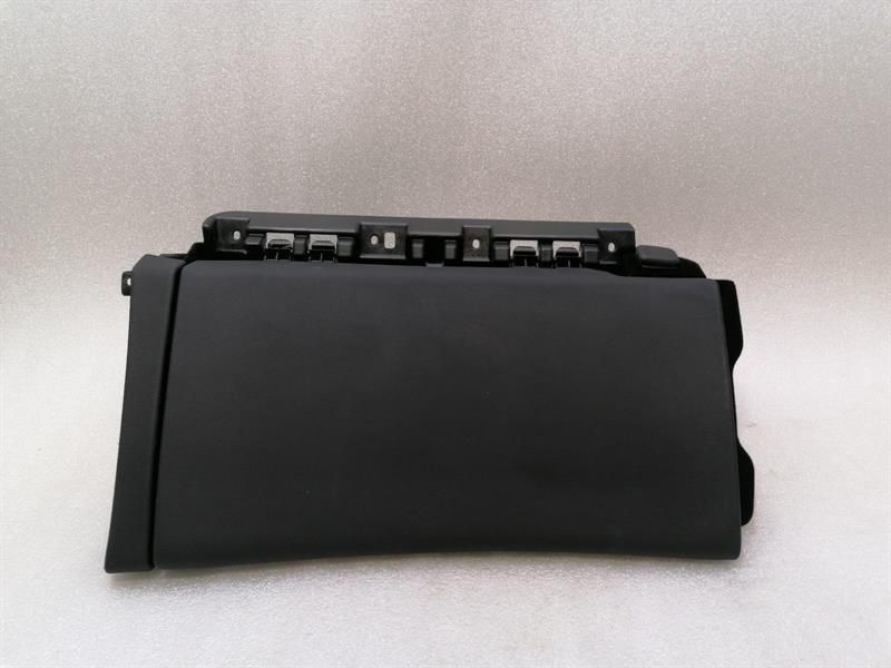 Chevrolet Corvette C8 Glovebox 85156377 Glove Box