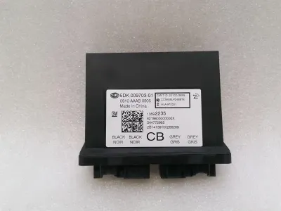 Chevrolet Corvette C7 Electronic Module 13592235 Control Unit Keyless