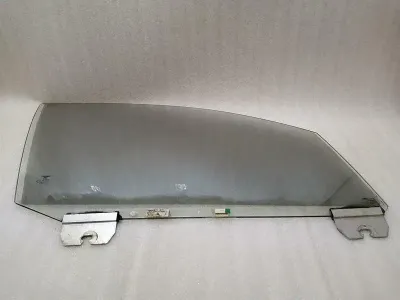 Bentley Flying Spur Right Front Door Glass 3W5845022 Front Right Door Glass