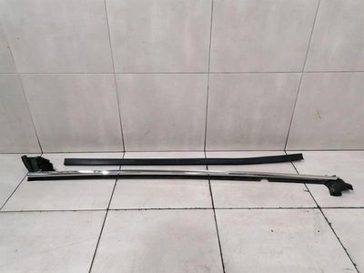 Bentley Continental GT W12 Left Door Moulding 3W8853767P Left Door Bar