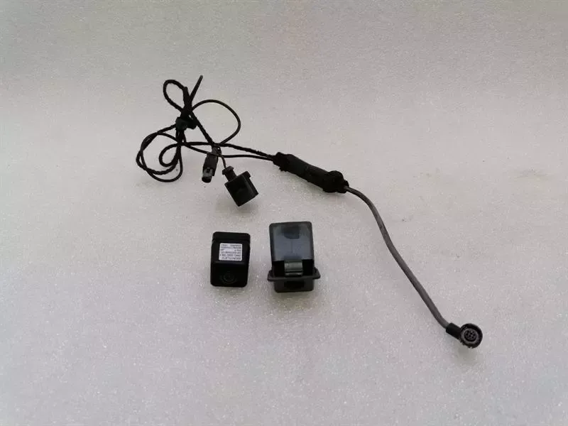 Bentley Continental GT W12 Rear View Camera 3W0980551 Reverse View Camera Control Unit