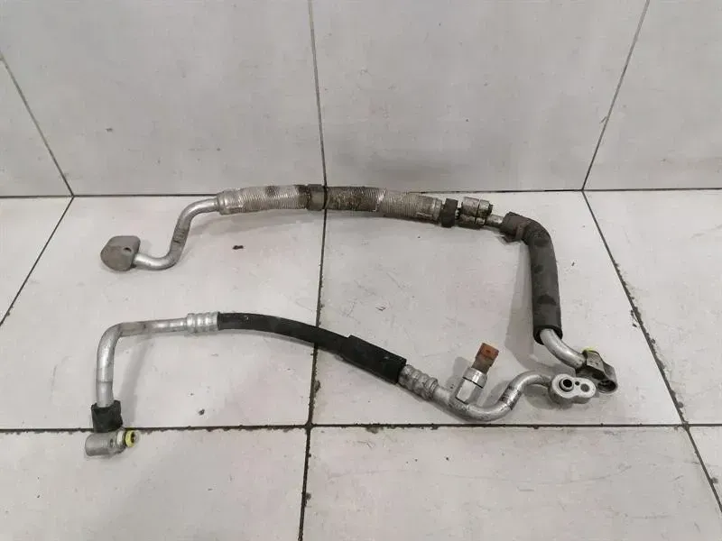 Bentley Continental GT W12 A/C Pipe 3W0260707E Air Conditioning Air Conditioning