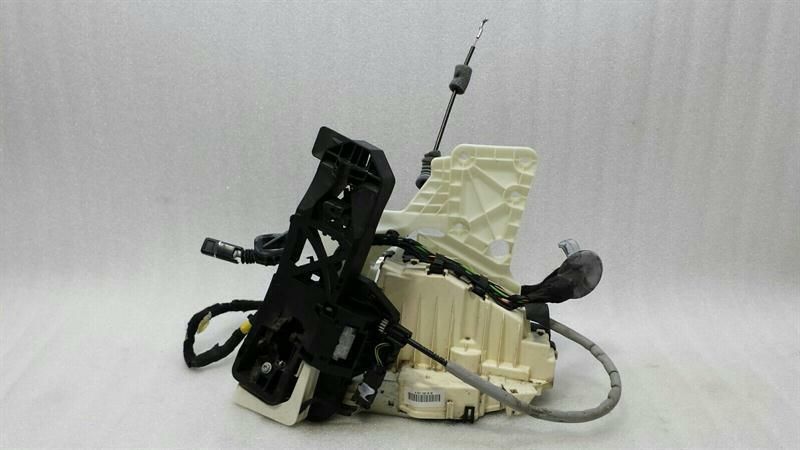 Mercedes W221 FRH door lock A2217201635 door lock front right