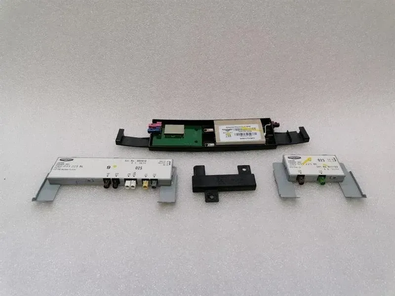 Bentley Continental GT W12 Aerial / Antenna 3W8035532B Antenna