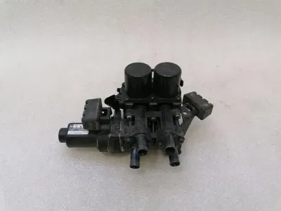 BENTLEY FLYING TRACK MK2 13-19 HEATER VALVE 3D2959617C RIGHT HAND DRIVE RHD