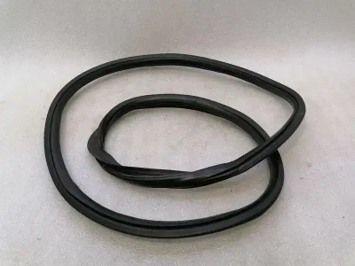 Bentley Continental GT W12 Boat Seal 3W8827705D Tailgate Seals