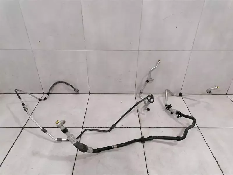 BENTLEY CONTINENTAL GT W12 A/C Pipe 3W1260712C Air Conditioning Line Air Conditioning