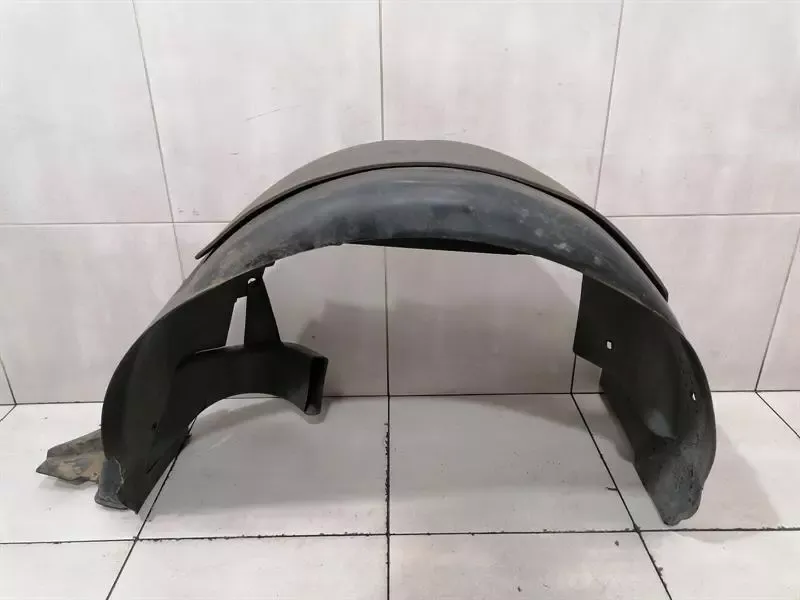 Chevrolet Corvette C6 rear arch cover 15874591 wheel arch cover rear left