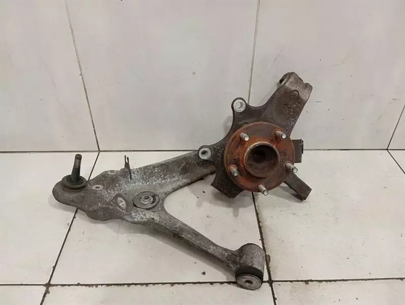 Chevrolet Corvette C6 Right Front Hub 88965638 Wheel Bearing Case Front Right