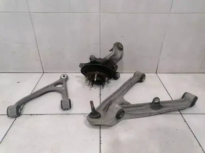 Chevrolet Corvette C6 Left Rear Hub 88965638 Wheel Bearing Case Rear Left