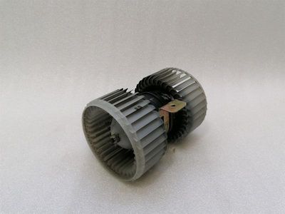 Bentley Continental GT W12 Heater Blower 3D0959101 Engine Heater Fan