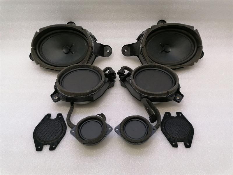 BENTLEY FLYING TRACK MK2 13-19 Speaker Set 4W0035826A Speaker Set